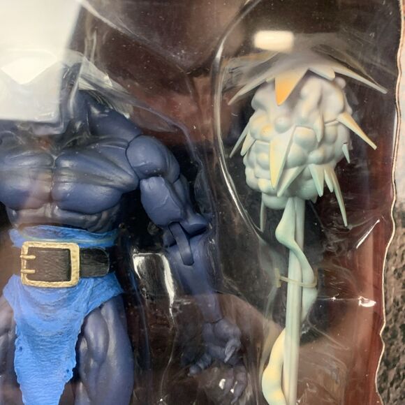 NECA Gargoyles 2021 THAILOG Ultimate 8-inch figure - Picture 5 of 10